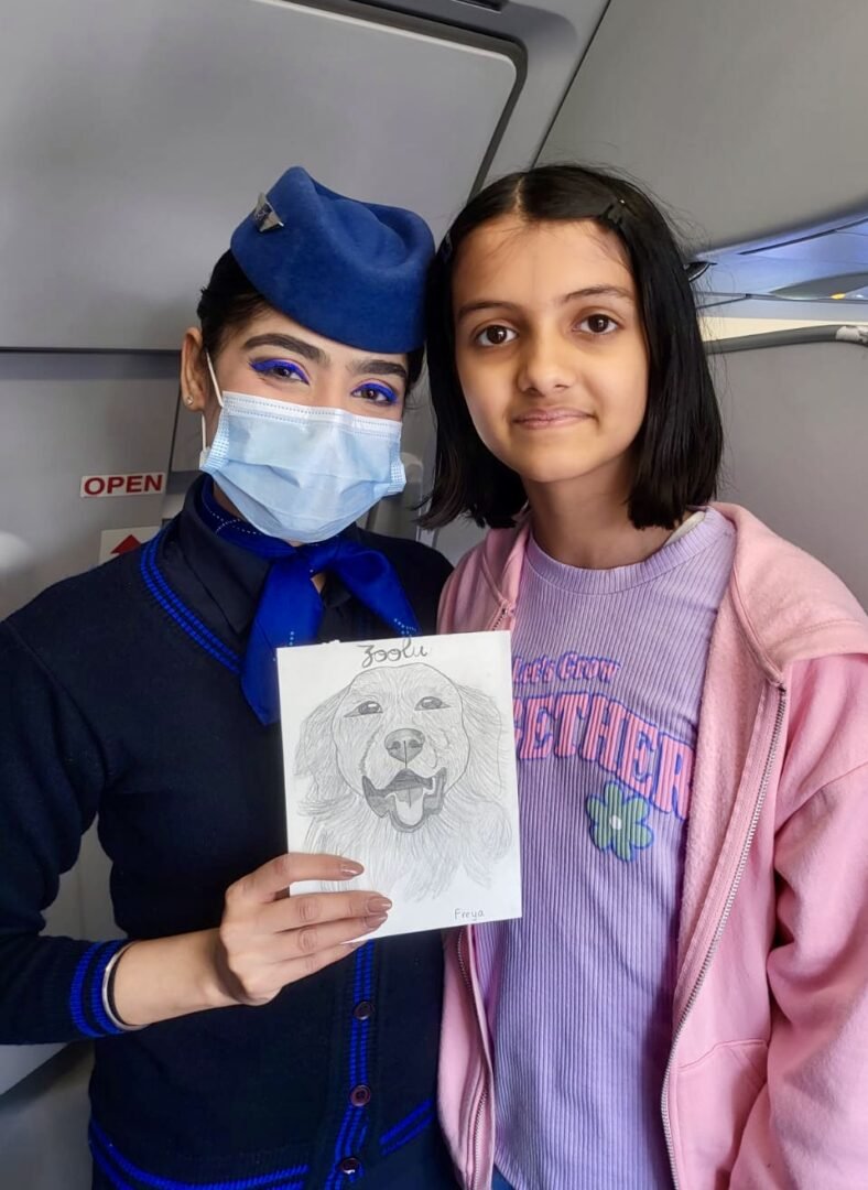 Sharing art with gratitude! Gifted my painting to an Airhostess